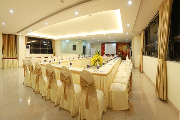 lunadiamond hotel đà nẵng view phòng họp
